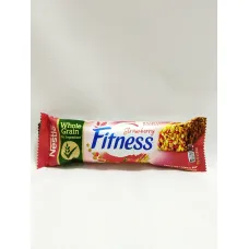 Barres en céréales fitness strawberry . nestlé