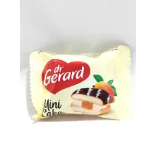 Mini cake decorated apricot flavour