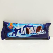 Momo white biscuit à la crème au lait. excelo