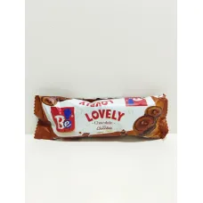 Biscuit lovely chocolate with chocolate cream . be